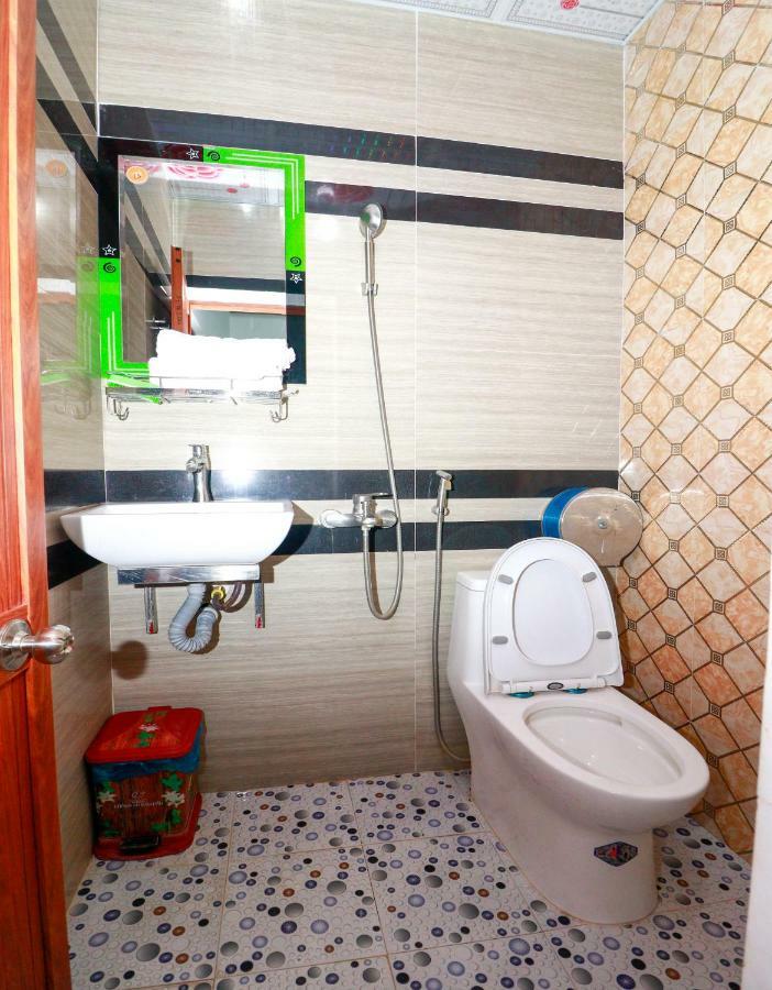 Lucky Hotel Quy Nhon Exterior photo